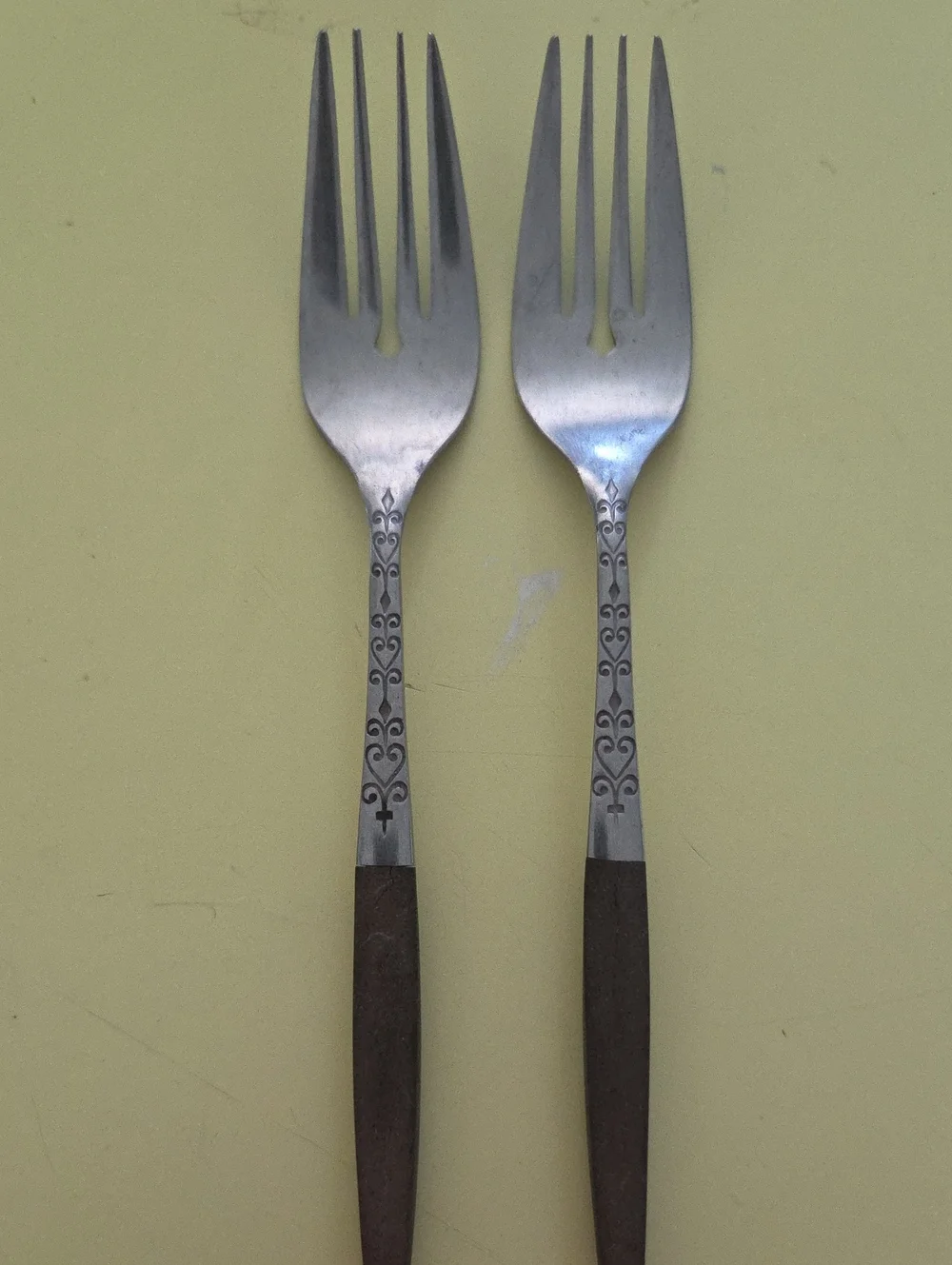 2 Vintage Interpur Rustic Brown Handle Stainless Steel Serving Forks